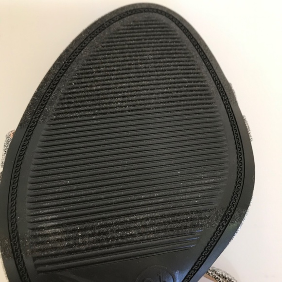 A NEW DAY Silver Heeled Sandals Estealla Chunky Block Heel New Women’s Size 9.5 - Picture 12 of 15